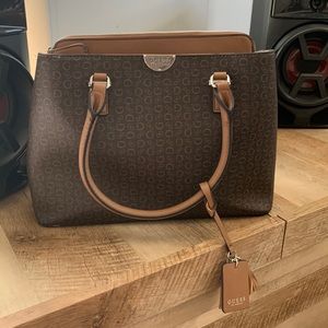 Guess purse